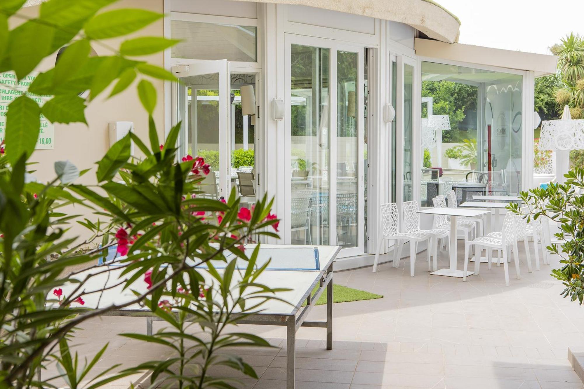 Hotel Pacific Cattolica Zewnętrze zdjęcie