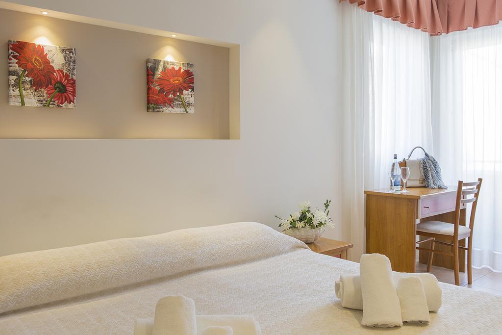 Hotel Pacific Cattolica Zewnętrze zdjęcie