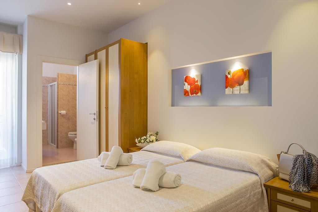 Hotel Pacific Cattolica Zewnętrze zdjęcie