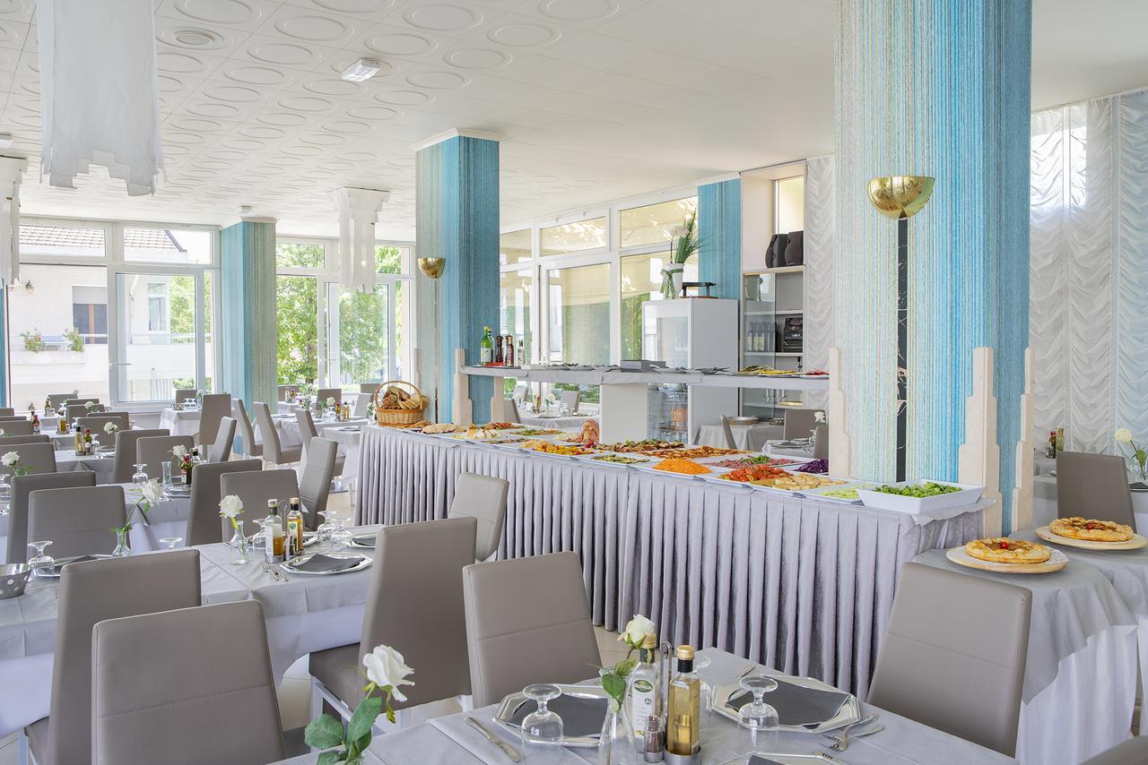 Hotel Pacific Cattolica Zewnętrze zdjęcie